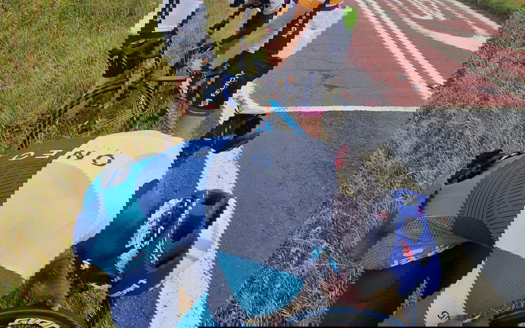 A do-it-yourself ride report.